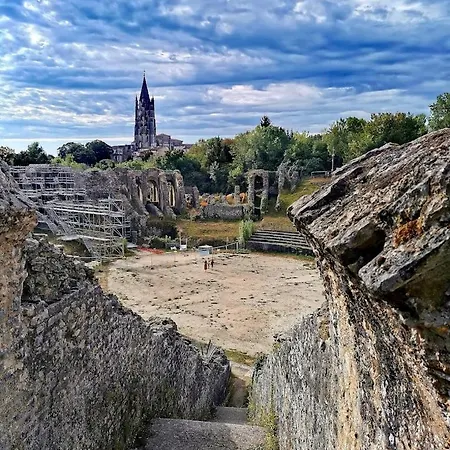 Gite Des Bujours Saint-Bris-des-Bois Extérieur photo